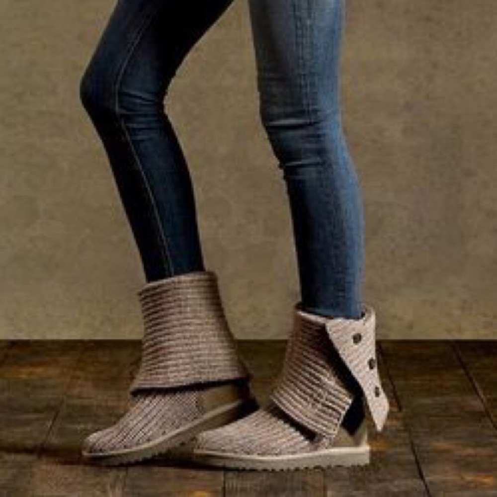 Knit Ugg Boots